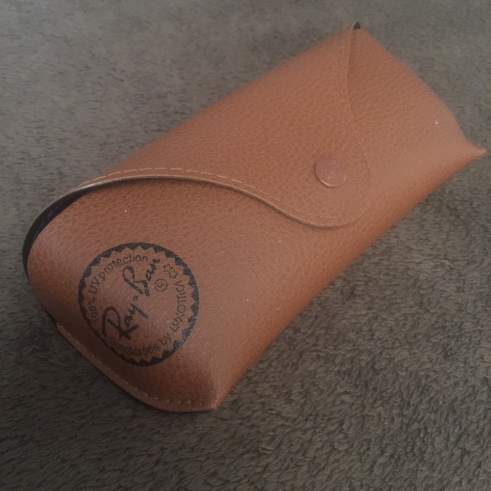 Ray-Ban Sunglasses RB4147 - Picture 6 of 6